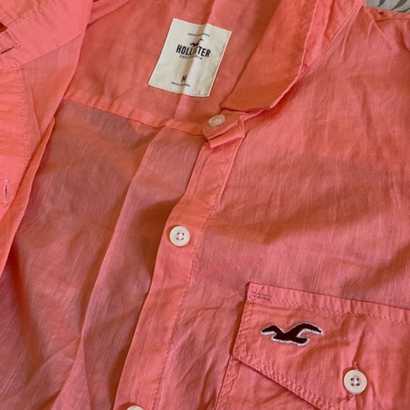 Hollister pink button shirt - Picture 2 of 2